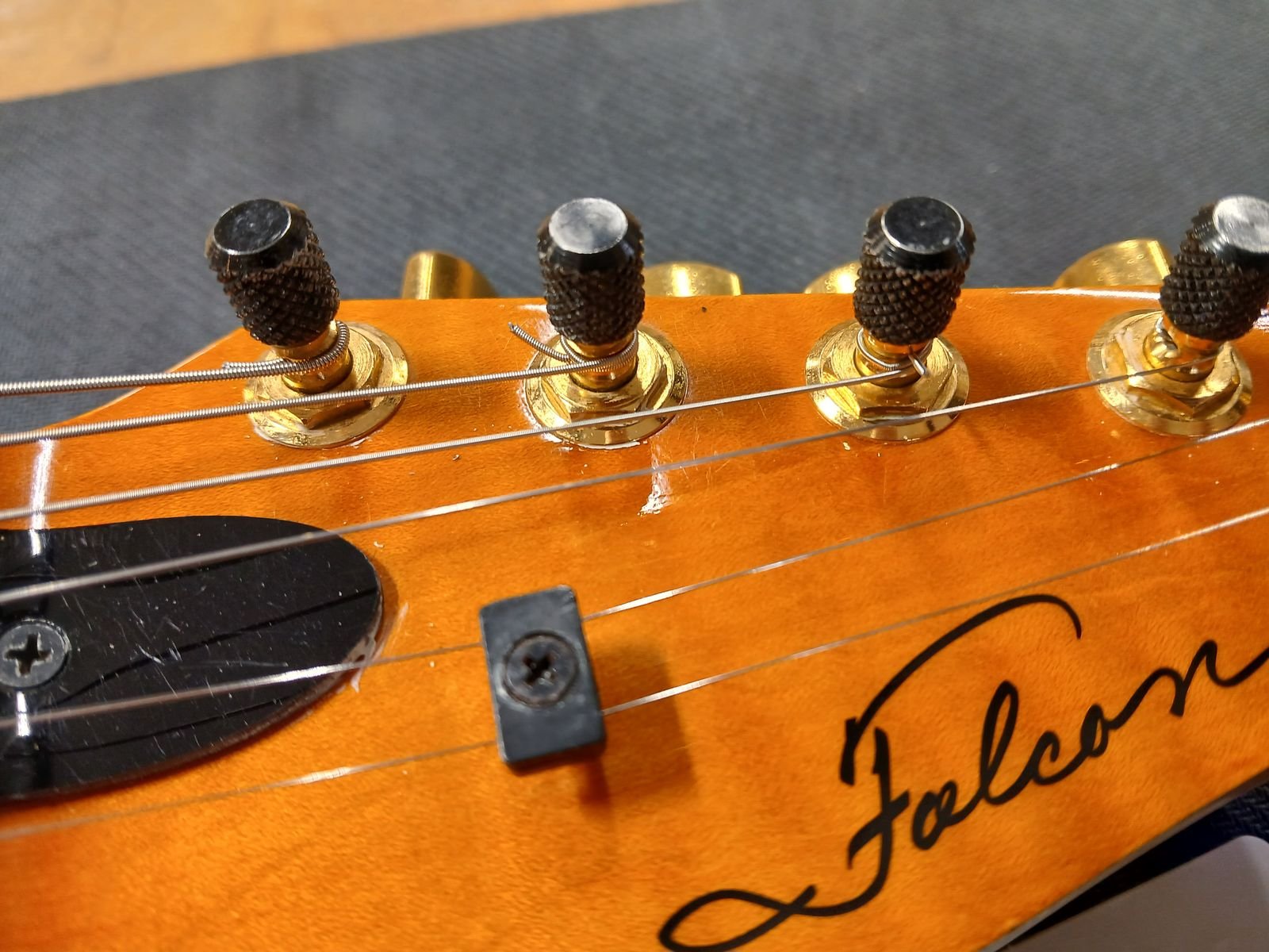 USED 1991 Peavey Falcon Custom Cherry Sunburst - Image 20