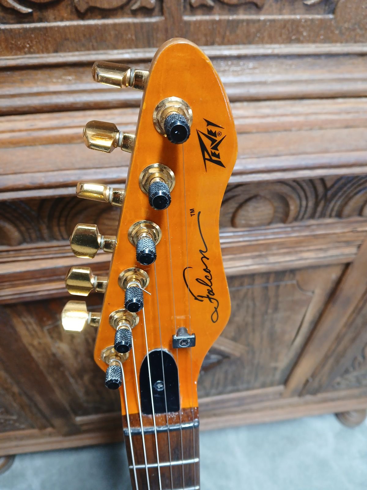 USED 1991 Peavey Falcon Custom Cherry Sunburst - Image 4