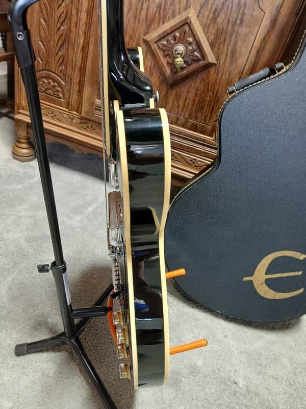 USED 1995 Epiphone Casino Ebony Hollowbody with Epiphone Hardcase - Image 10